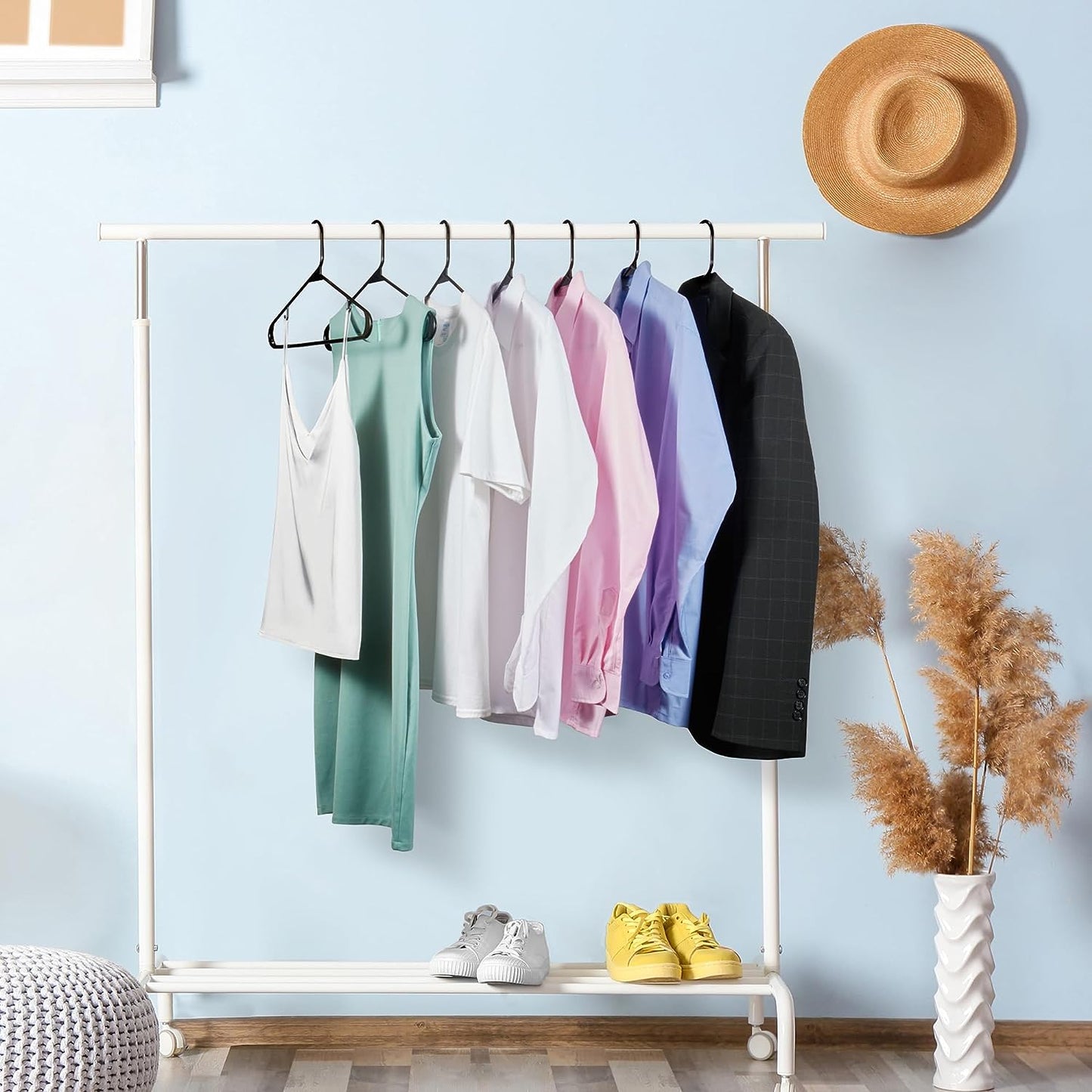 HOUSE DAY 16.5x9.3 Inch Plastic Hangers Black 50 Pack