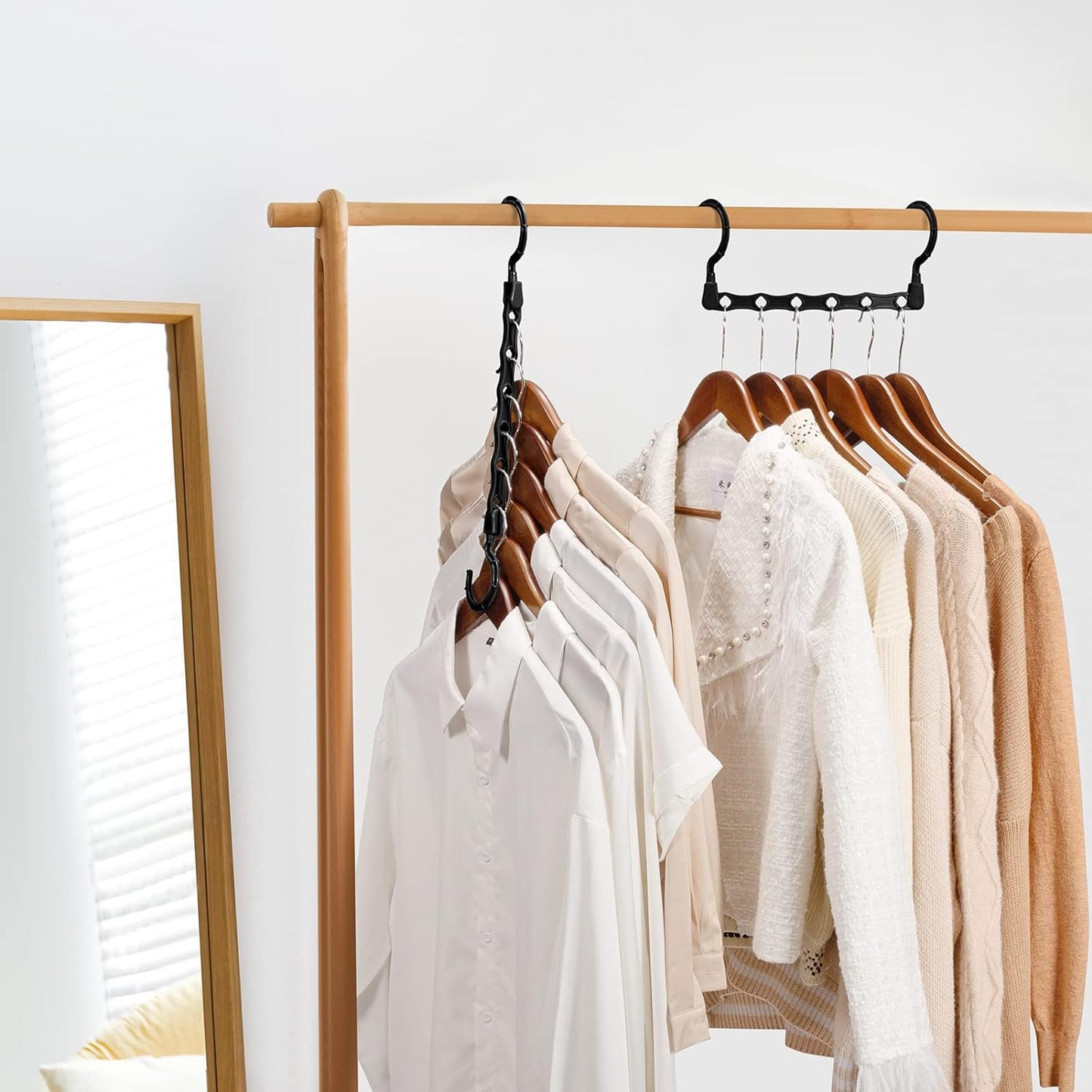 HOUSE DAY 9.5 Inch Space Saving Hangers for Clothes Black 20 Pack