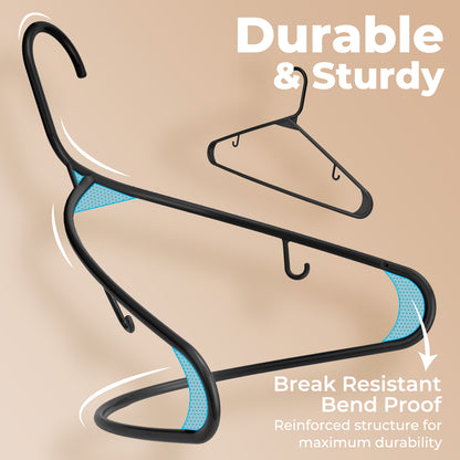 HOUSE DAY Black Plastic Hangers 30 Pack, Slim Space-Saving Clothes